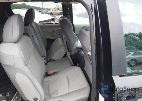 2024 Toyota Sienna Le from USA, damaged, VIN 5TDKSKFCXRS125274